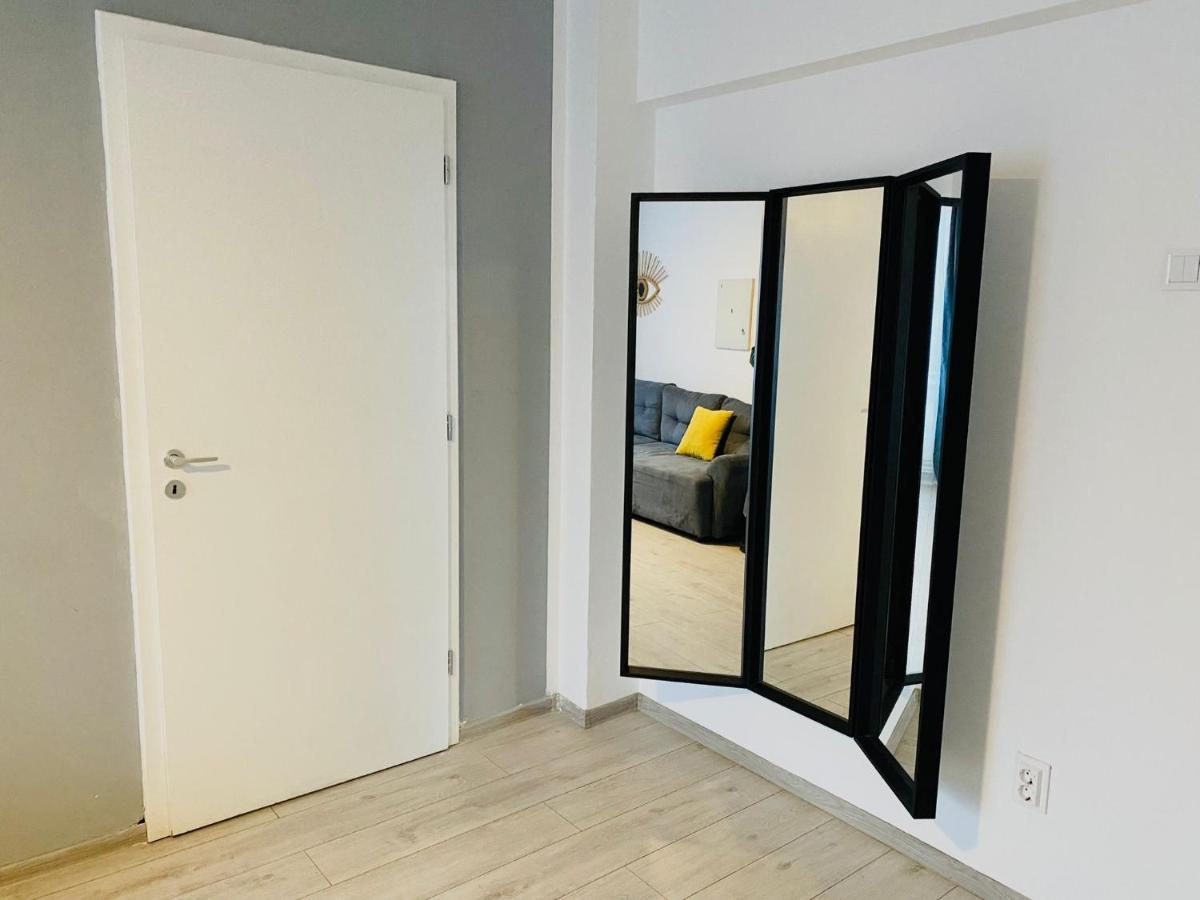 City Center Apartments -- Piata Unirii Ясси Екстер'єр фото